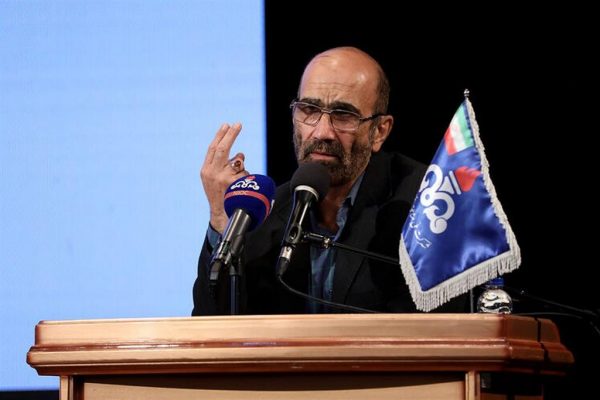 مدیرعامل شرکت ملی مناطق نفتخیز جنوب از اضافه شدن تولید روزانه ۱۰ میلیون مترمکعب گاز خبر داد مدیرعامل شرکت ملی مناطق نفتخیز جنوب از اضافه شدن تولید روزانه ۱۰ میلیون مترمکعب گاز خبر داد