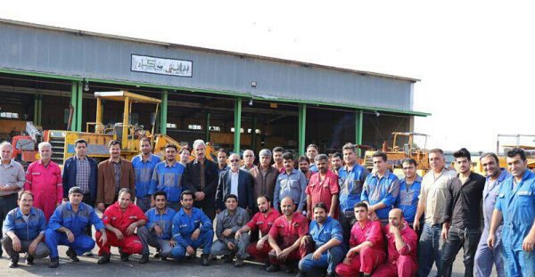 پرورش نیروهای متخصص در راستای ارتقاء دانش بومی وتحقق اقتصادمقاومتی پرورش نیروهای متخصص در راستای ارتقاء دانش بومی وتحقق اقتصادمقاومتی