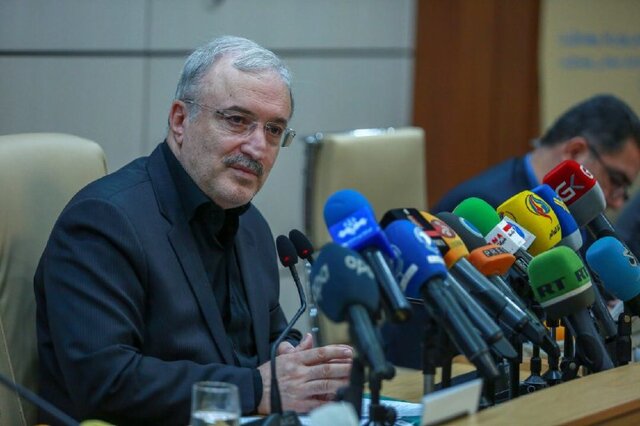 وزیر بهداشت اعلام کرد: پوشش بیمهای ۹ میلیون جمعیت فاقد بیمه در کشور وزیر بهداشت اعلام کرد: پوشش بیمهای ۹ میلیون جمعیت فاقد بیمه در کشور
